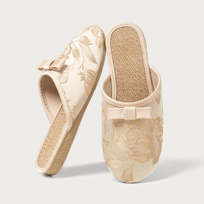 Embroidery Linen Slippers with Closed Toe - Beige - XL - image 9