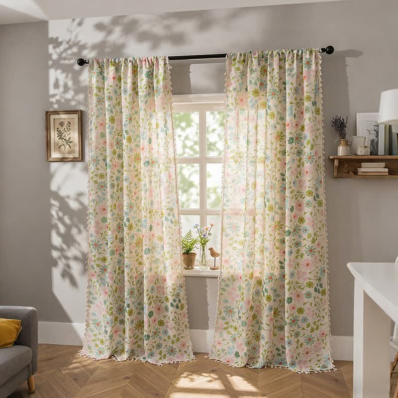 Daisy & Leaf Print Curtain With Tassel - image 1