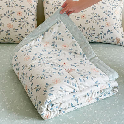 Country Leaf Floral Print Cotton Quilt - image 1