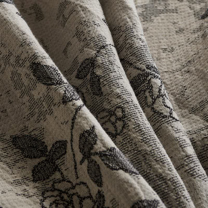 Artistic Vintage Floral Cotton Gauze Quilt - image 7