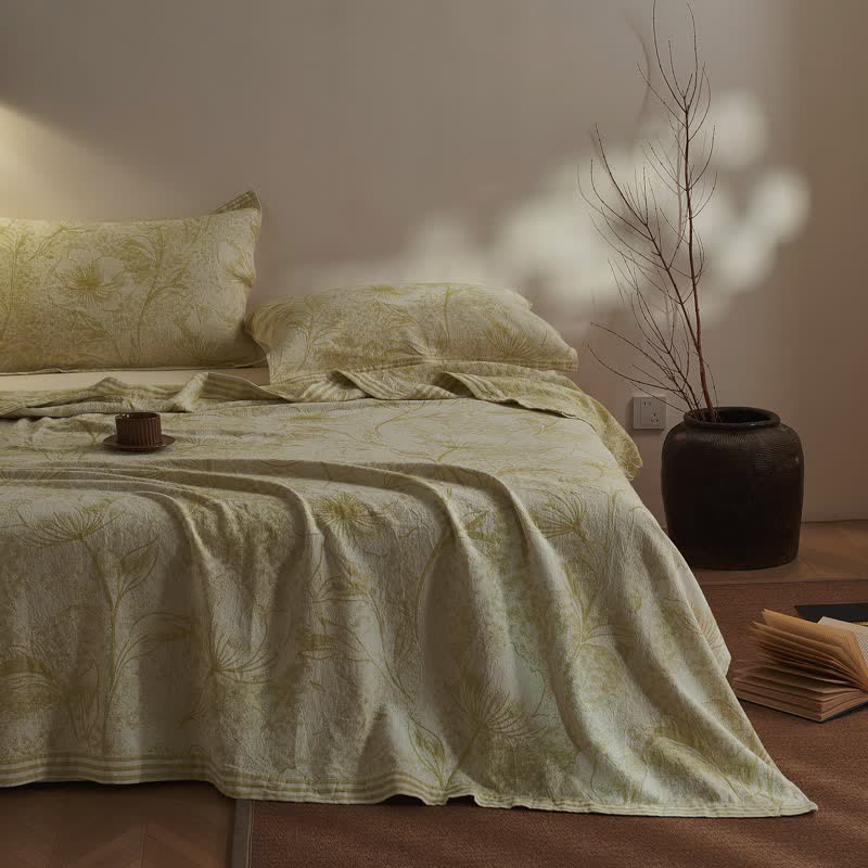 Artistic Vintage Leaf Cotton Gauze Quilt - image 3