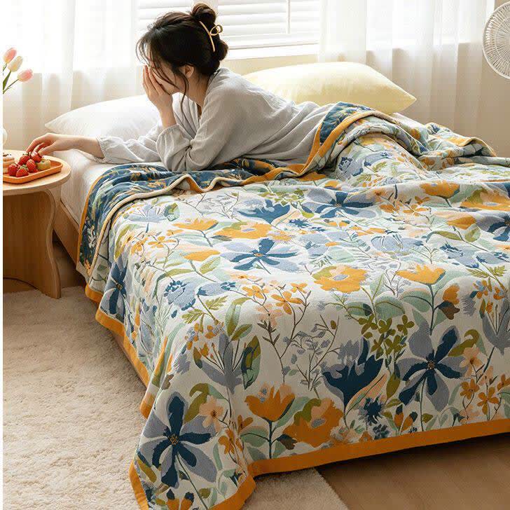 Bright Floral Cotton Gauze Quilt Blanket - image 4