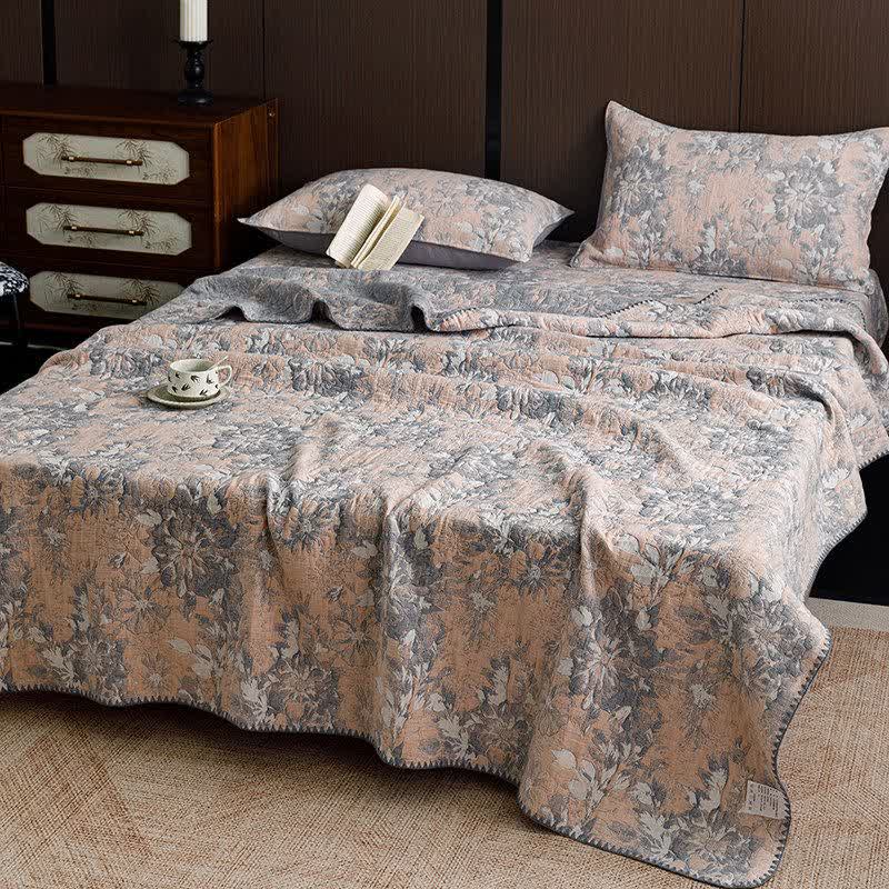 Vintage Floral Three-Layer Cotton Gauze Quilt - image 1