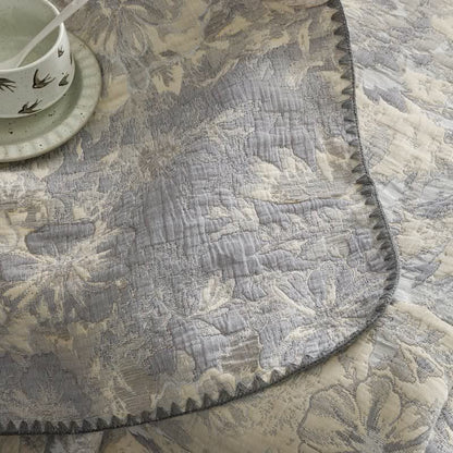 Vintage Floral Three-Layer Cotton Gauze Quilt - image 11