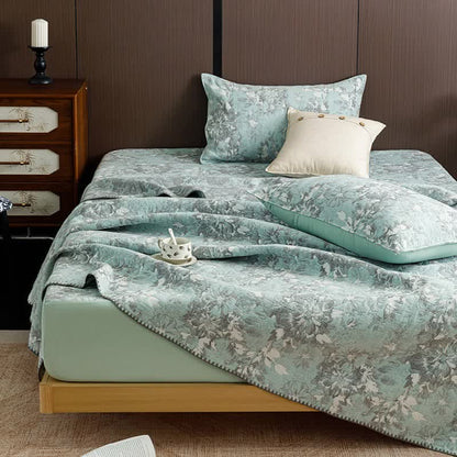 Vintage Floral Three-Layer Cotton Gauze Quilt - image 15
