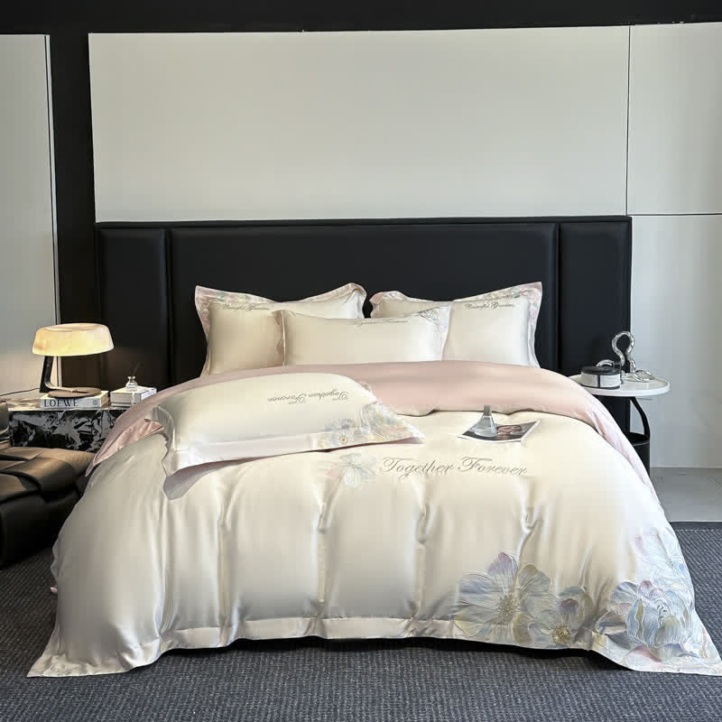 Luxury Floral Embroidered Cotton Bedding Set(4PCS) - image 1