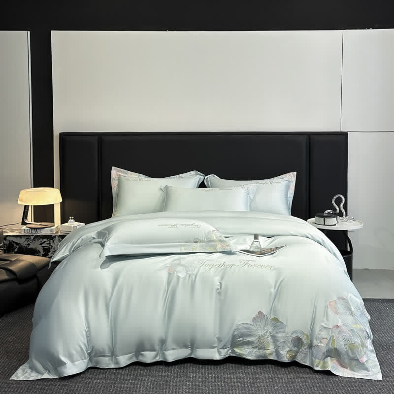 Luxury Floral Embroidered Cotton Bedding Set(4PCS) - image 11