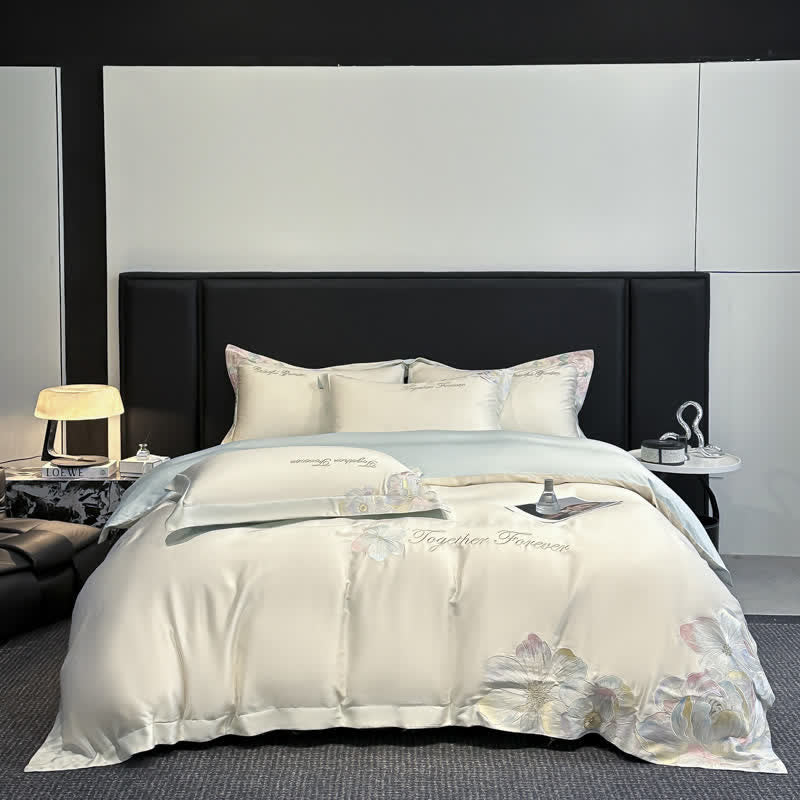 Luxury Floral Embroidered Cotton Bedding Set(4PCS) - image 3