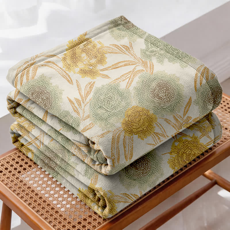 Retro Botanical Cotton Gauze Quilt - image 3