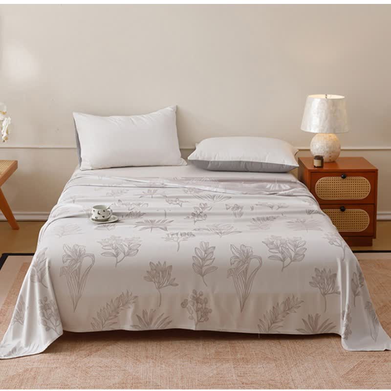 Multicolor Botanical Sketch Bamboo Fiber Quilt - Silver - Queen - image 7