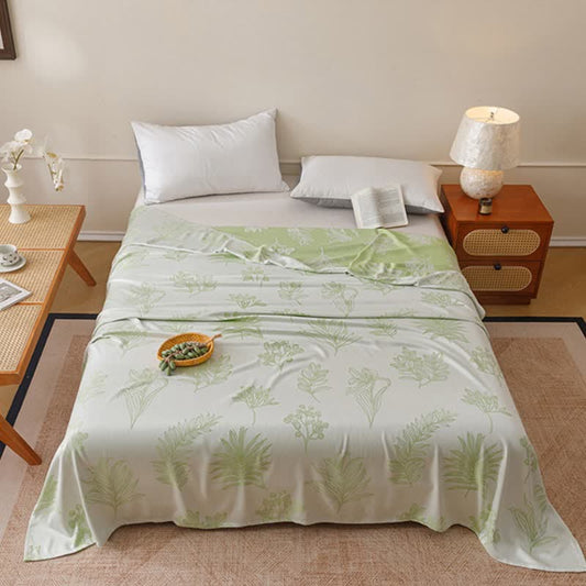 Multicolor Botanical Sketch Bamboo Fiber Quilt - Green - Queen - image 0