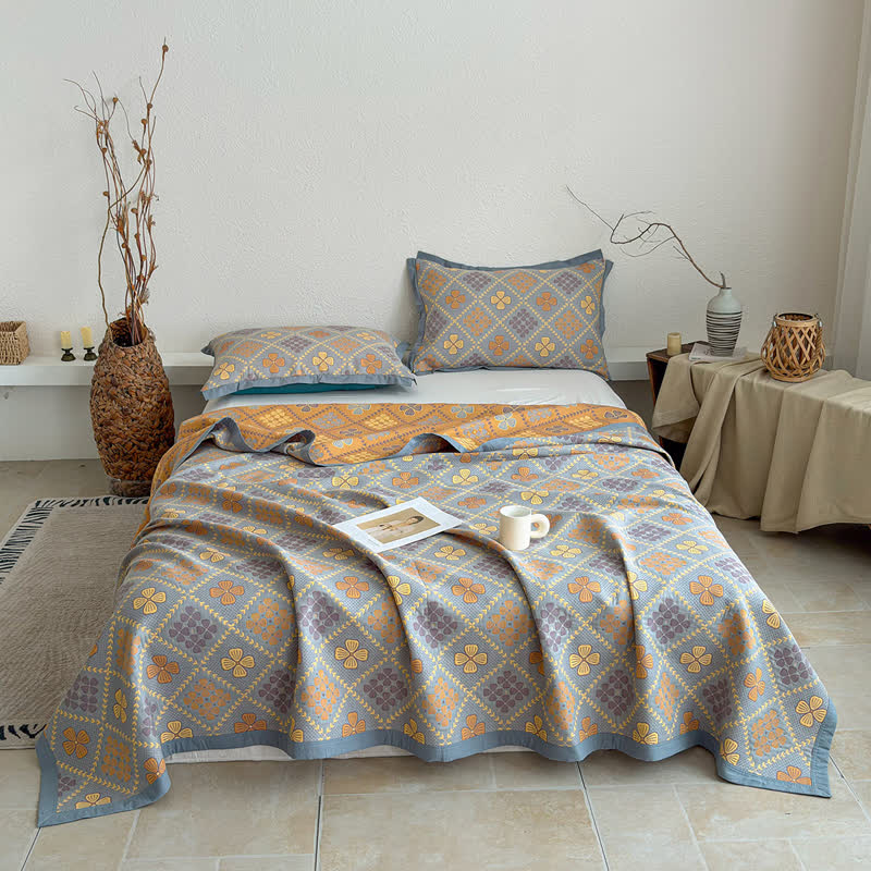 Geometric Clover 3-layer Cotton Gauze Blanket - image 1