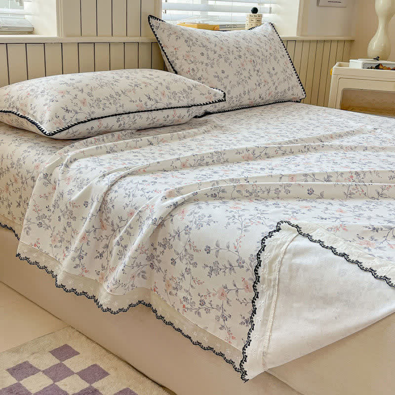 Vintage Floral Cotton Bedspread Set with Contrast Lace Trim - image 2