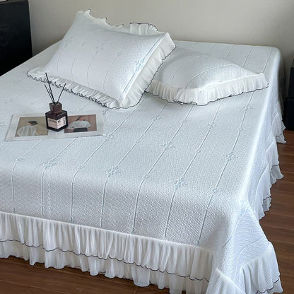Ruffled Vertical Floral Bedspread Set - image 4