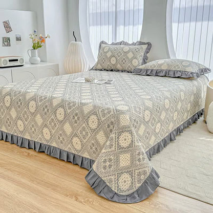 Ruffled Vintage Geometric Twill Cotton Coverlet - image 3