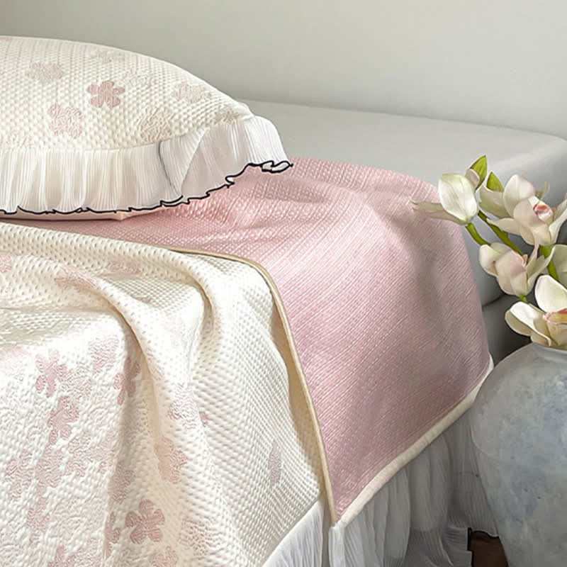 Ruffled Floral Jacquard Bedspread Set - image 8