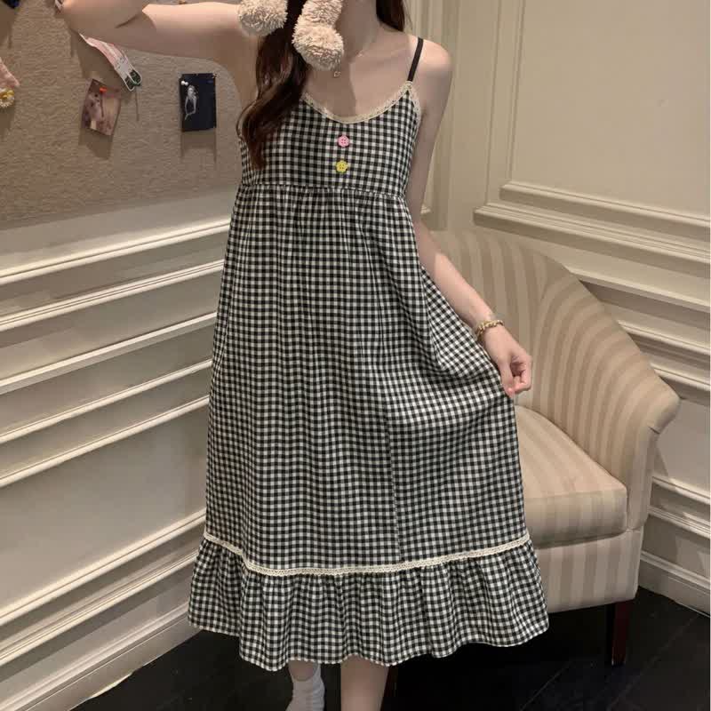 Black White Gingham Ruffle Nightdress - image 7