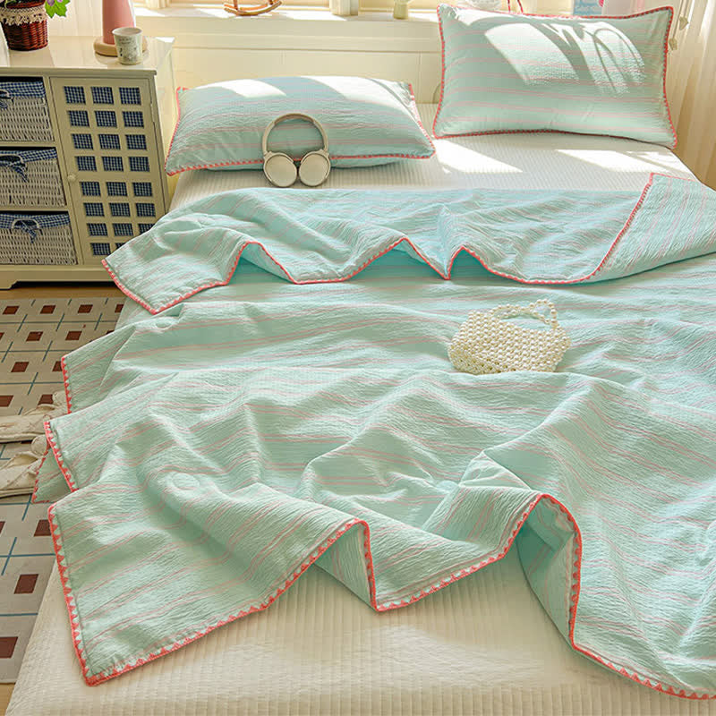 Mint Striped Trim Crinkled Knitted Cotton Quilt - image 1