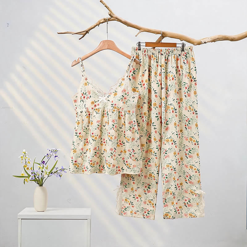 Romantic Floral Cami and Ankle Pants Lounge Set - FloralWhite - XXL - image 0