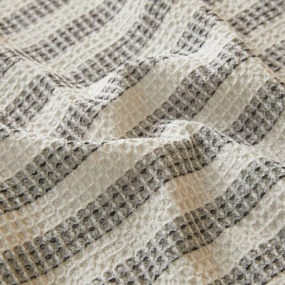 Textured Plaid Woven Bedspread with Scalloped Edge - image 9