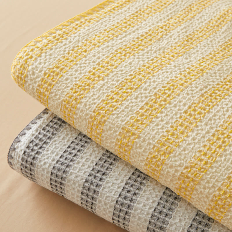 Textured Plaid Woven Bedspread with Scalloped Edge - image 17