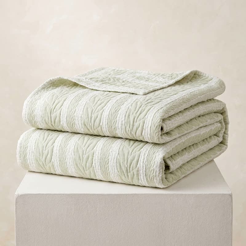 Ownkoti Scandinavian Leaf Stitch Cotton Quilt - image 3
