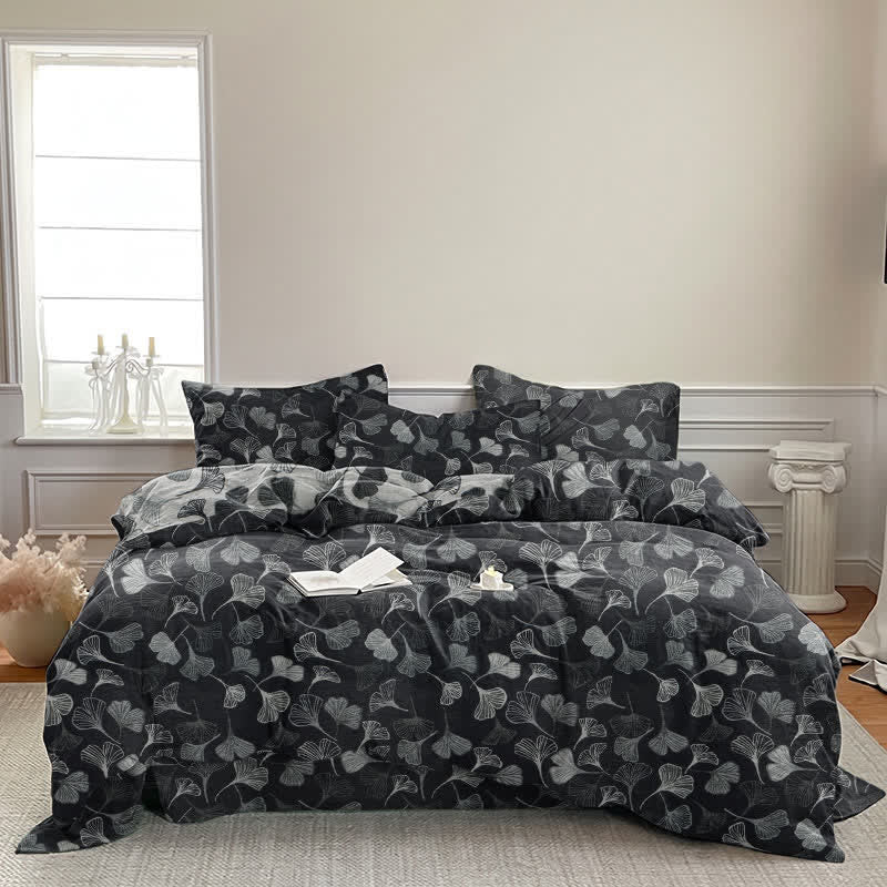 Vintage Black Ginkgo Leaf Reversible Cotton Bedding Set - image 1