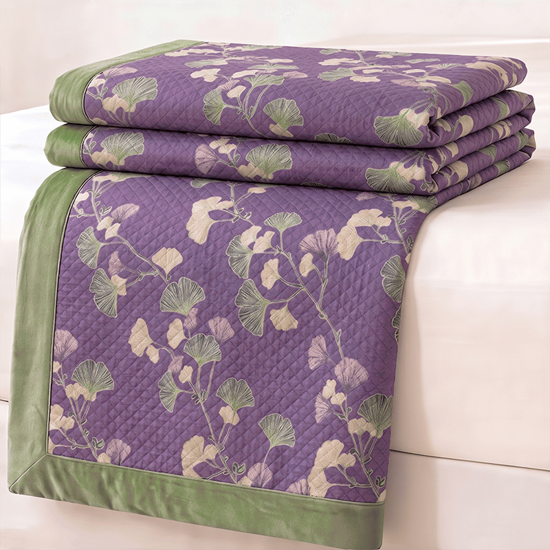 Artistic Ginkgo Leaf Cotton Gauze Quilt - image 2