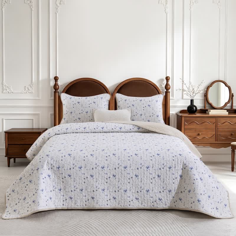 Blue Watercolor Flower Cotton Quilt Set - image 3