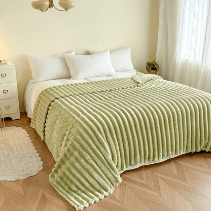 Soft & Warm Cozy Fleece Blanket - image 2