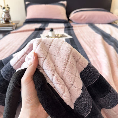 Geometric Grid Stripe Soft Throw Blanket - image 20
