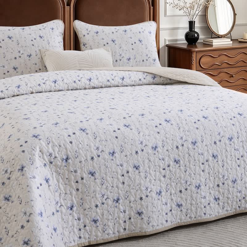 Blue Watercolor Flower Cotton Quilt Set - image 2