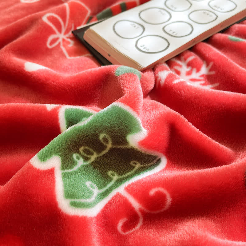 Red Christmas Tree Gift Throw Blanket - image 10