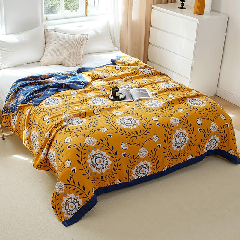 White Color Flower Cotton Double-Side Quilt - Yellow - King - image 1