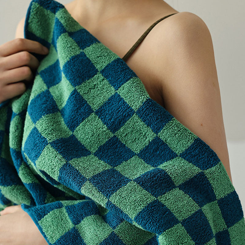 Retro Checkerboard Breathable Cotton Towel - image 4