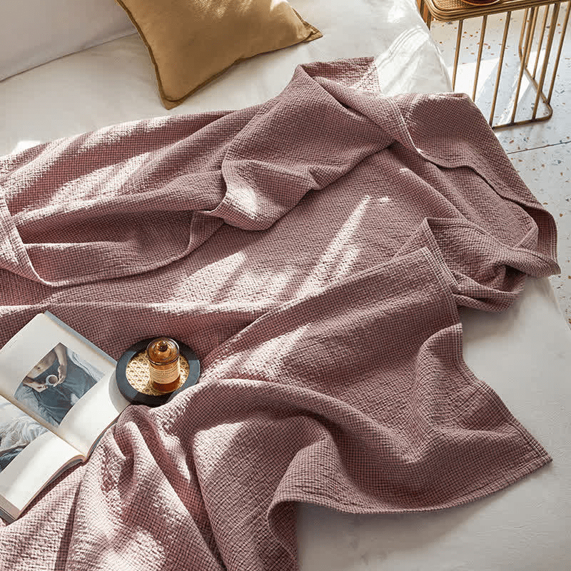 Solid Grid Print Cotton Reversible Quilt - image 7