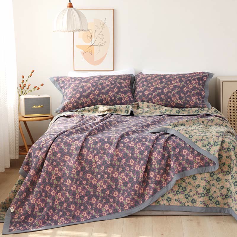 Floral Jacquard Cotton Gauze Reversible Quilt - Quilt with 2pcs Pillowcases - Purple - King - image 1