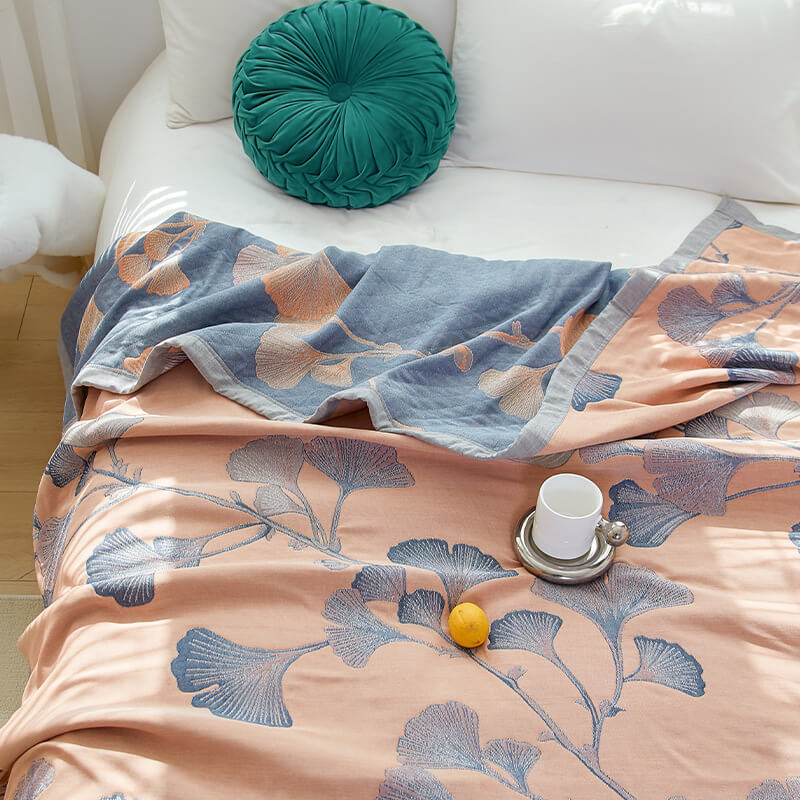 Ginkgo Leaf Cotton Gauze Reversible Quilt - image 10