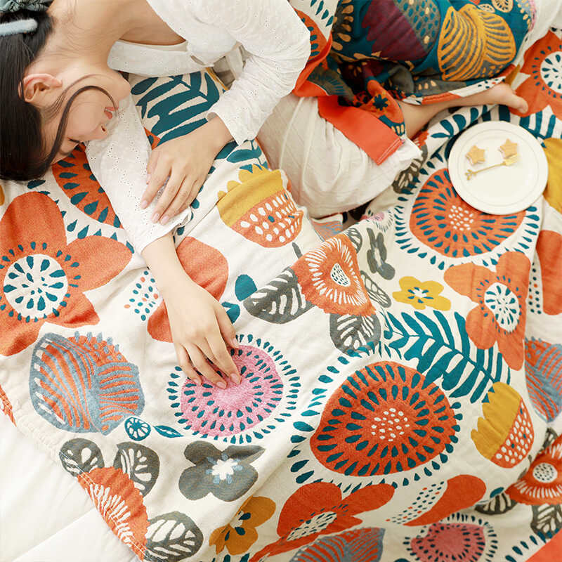 Ownkoti Orange Cartoon Flower Pattern Cotton Quilt - image 6