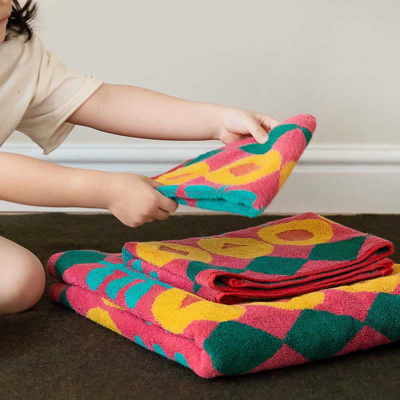 Stylish Flower Print Combed Cotton Towel - image 2