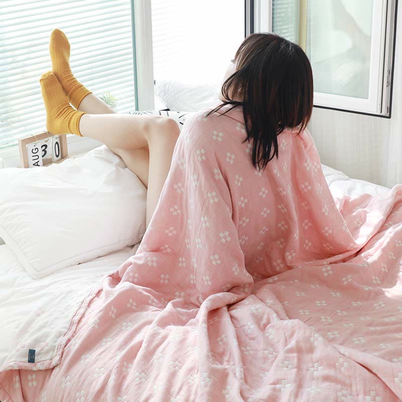 Ownkoti Mini White Square Plaid Cotton Quilt - Pink - Queen - image 0