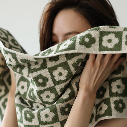 Plaid Flower Breathable Cotton Towel - image 2