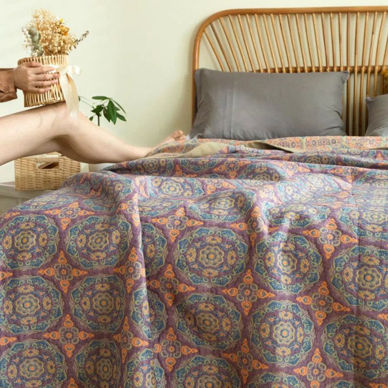 Retro Flower Pattern Cotton Reversible Quilt - image 2