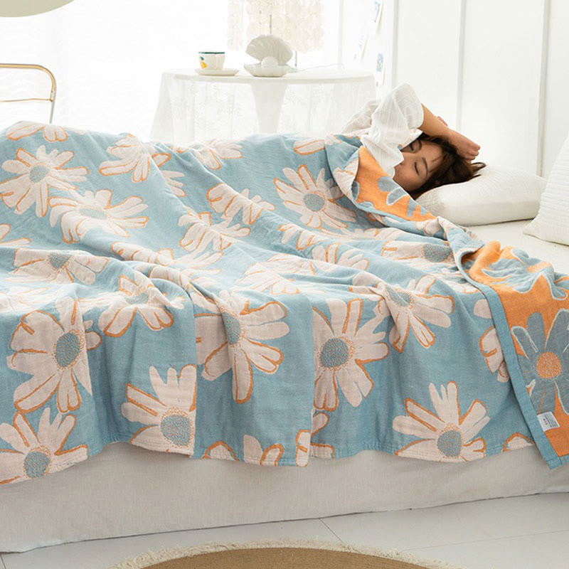 Daisy Printed Cotton Soft Reversible Quilt - image 1