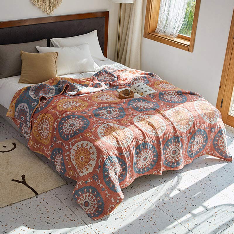 Circle Pattern Cotton Double-Side Quilt - Red - Queen - image 4