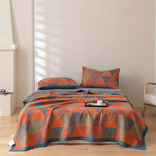 Triangle Pattern Print Cotton Reversible Quilt - Pink & Gray - Quilt with 2PCS Pillowcases - Queen - image 0