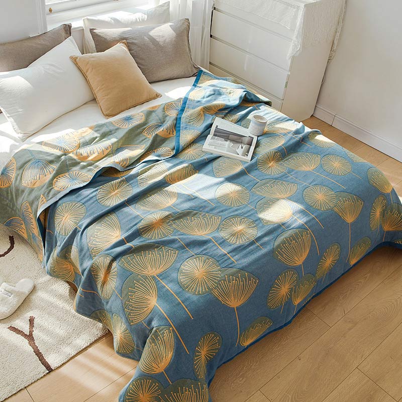 Dandelion Print Cotton Reversible Quilt - image 9