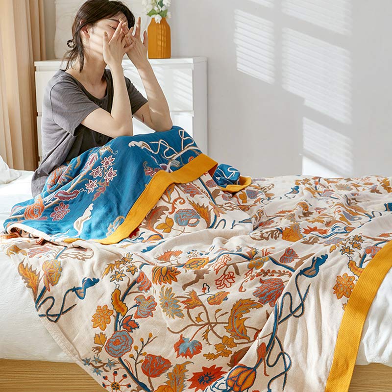 Blooming Flower Pattern Cotton Reversible Quilt - image 1