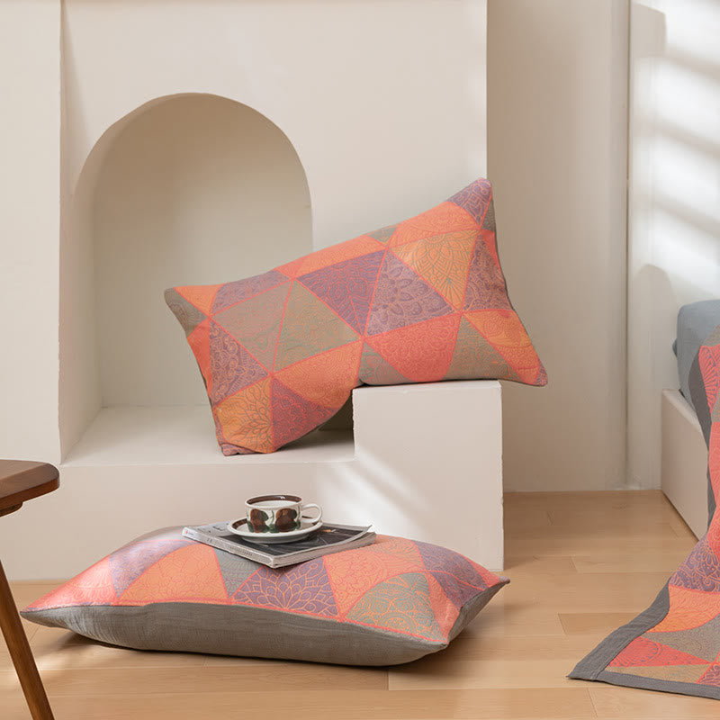 Triangle Pattern Print Cotton Reversible Quilt - image 20