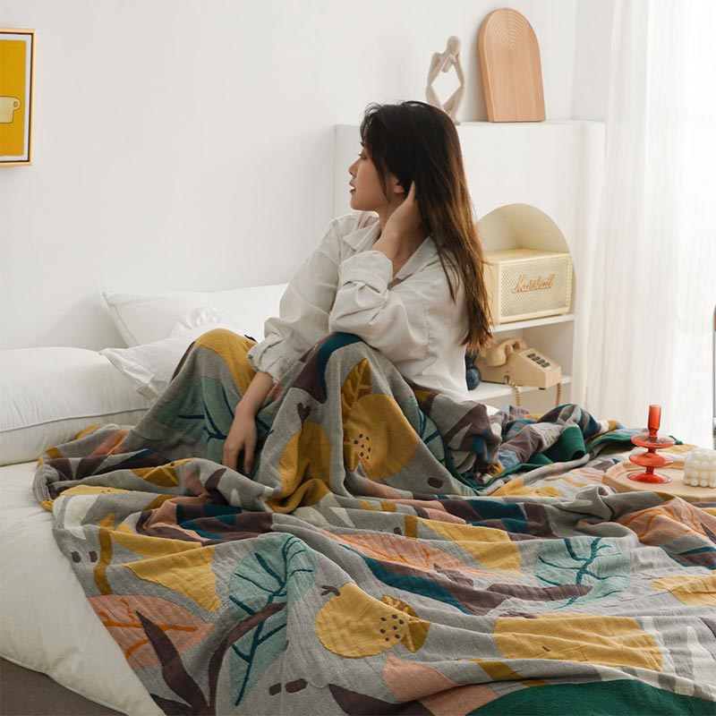 Reversible Design Cotton Fruit Quilt Lightweight - image 1
